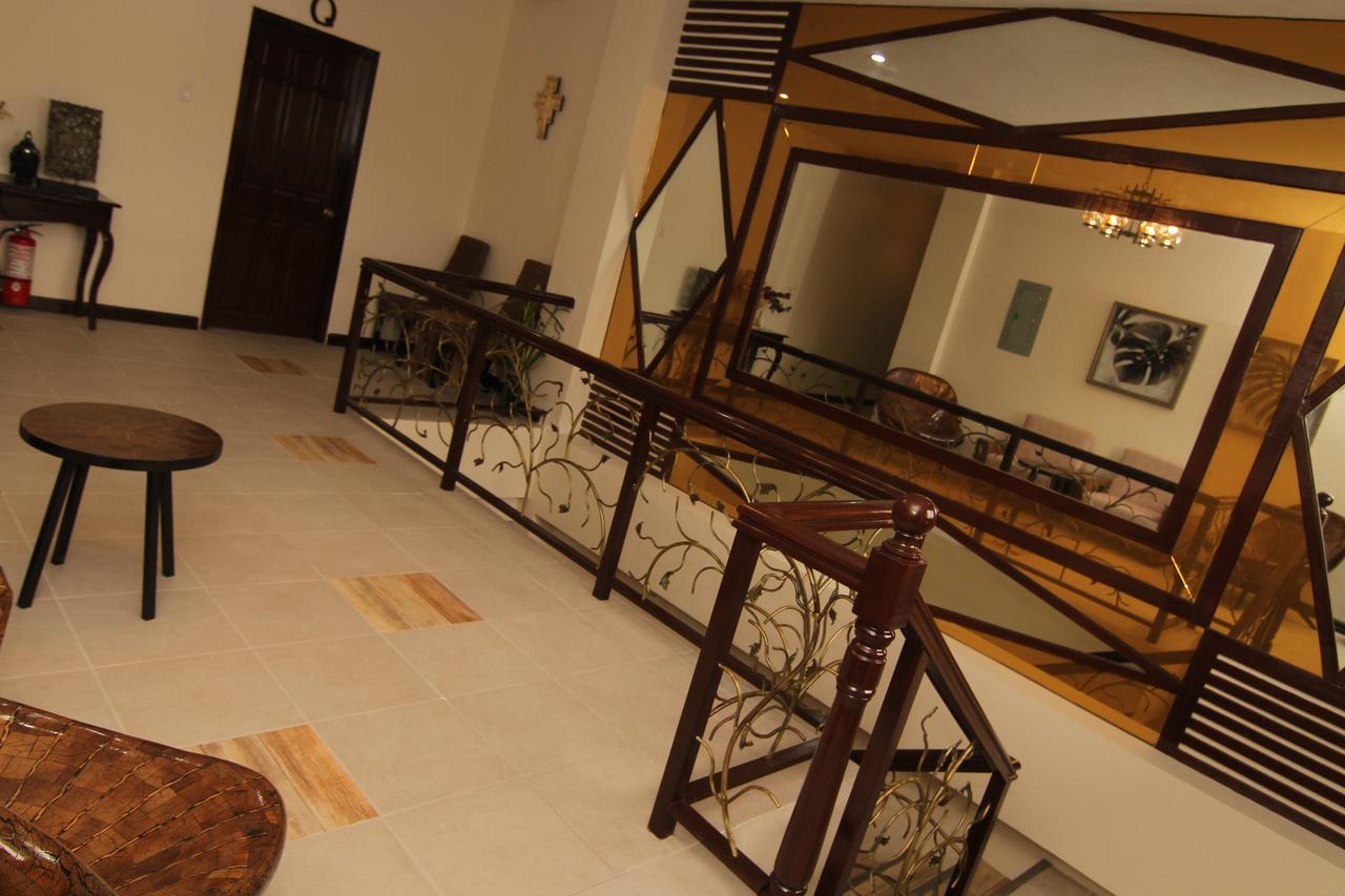 Hotel Charos Dormitel à Dumaguete City Extérieur photo
