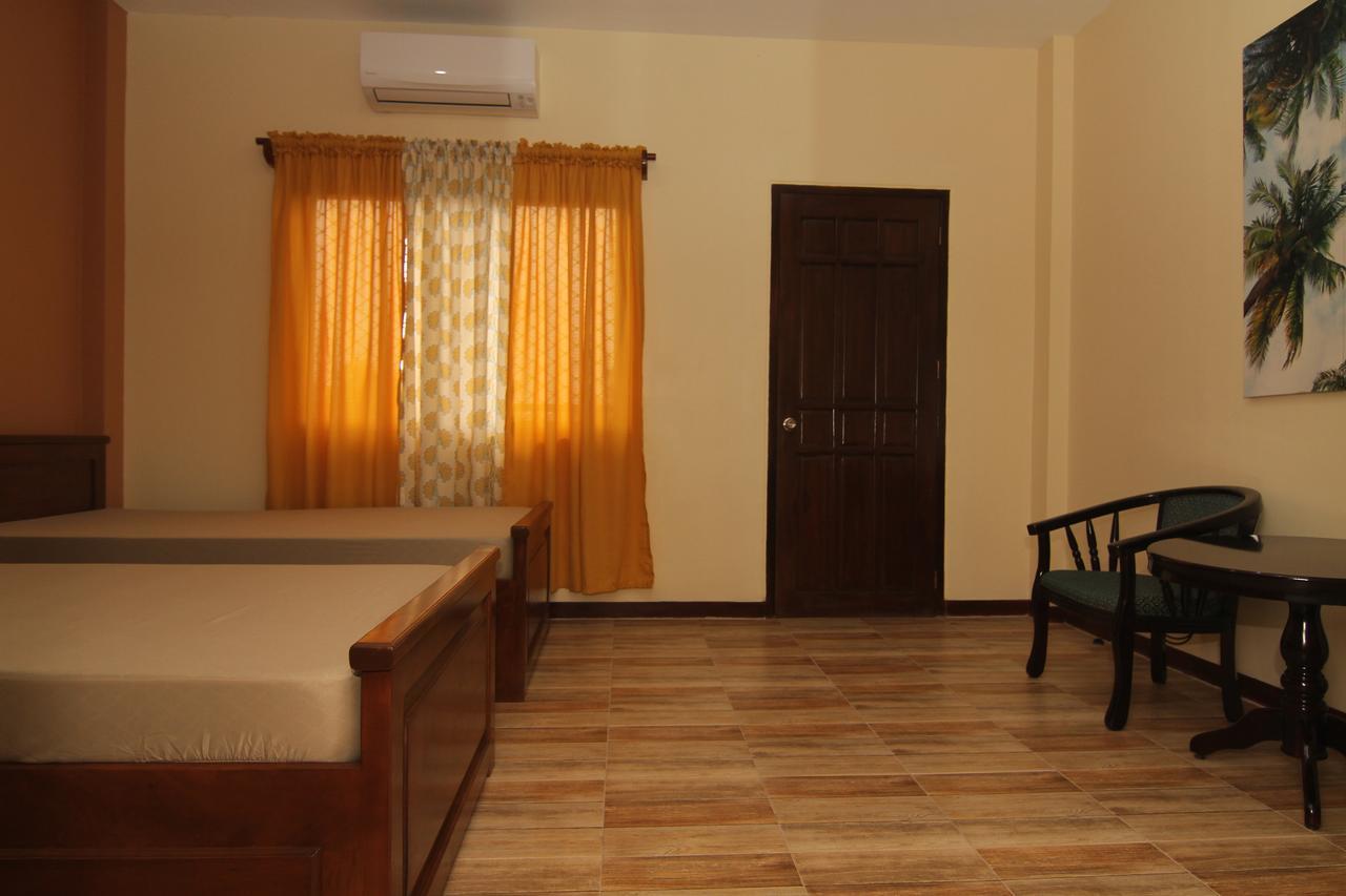 Hotel Charos Dormitel à Dumaguete City Extérieur photo